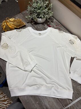 The Pulse BoutiqueStyle: Fabulous Reputation Floral Pullover Top (Ivory)
